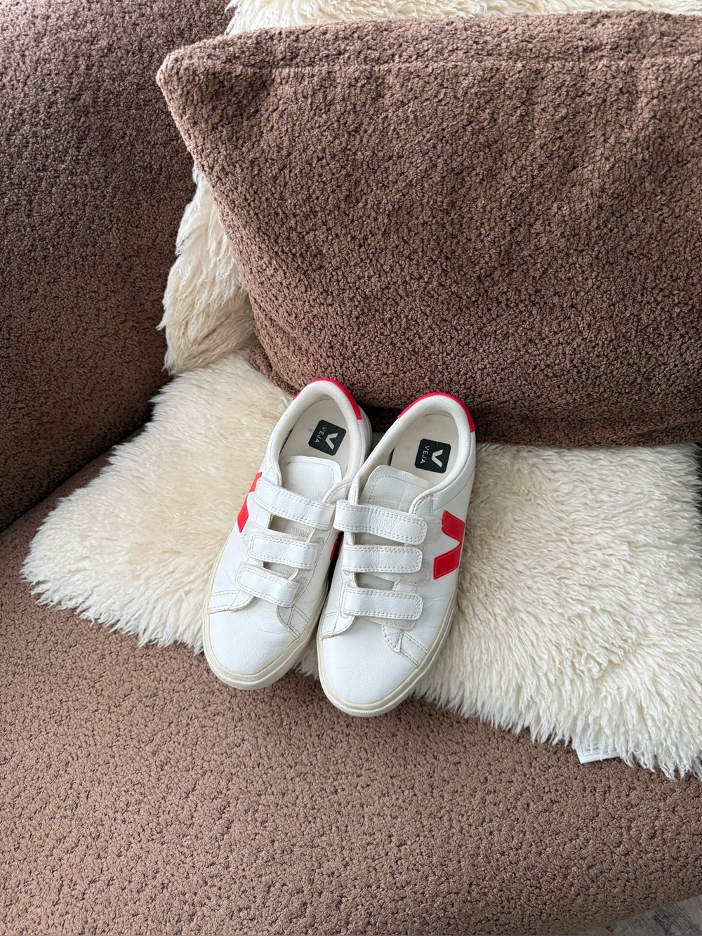 Veja Recife Leather Sneakers in red/white